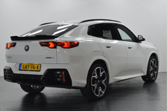 BMW iX2 eDrive20 High Executive M Sport - Afbeelding 4