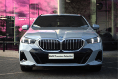 BMW 5 Serie Touring 530e M Sport Automaat - Afbeelding 5