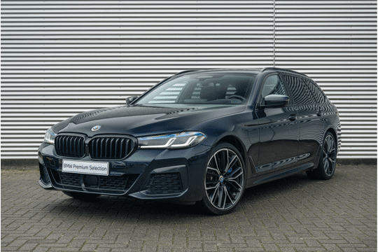 BMW 5 Serie Touring 540i xDrive High Executive M Sport Automaat