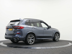 BMW X5 xDrive45e High Executive | M-Sport | Laser | 360° | Trekhaak - Afbeelding 3