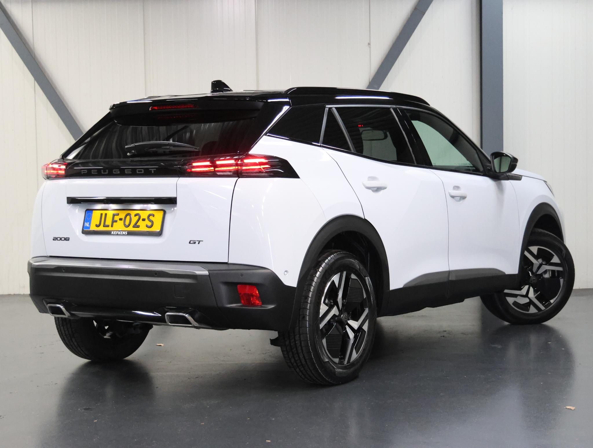 Peugeot 2008 1.2 130PK GT - Afbeelding 3