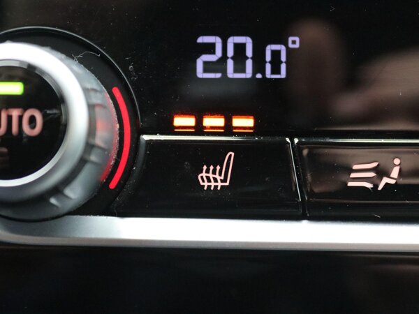 Elektrisch verwarmde voorstoelen