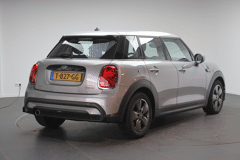 MINI Hatchback Cooper Classic Automaat - Afbeelding 3