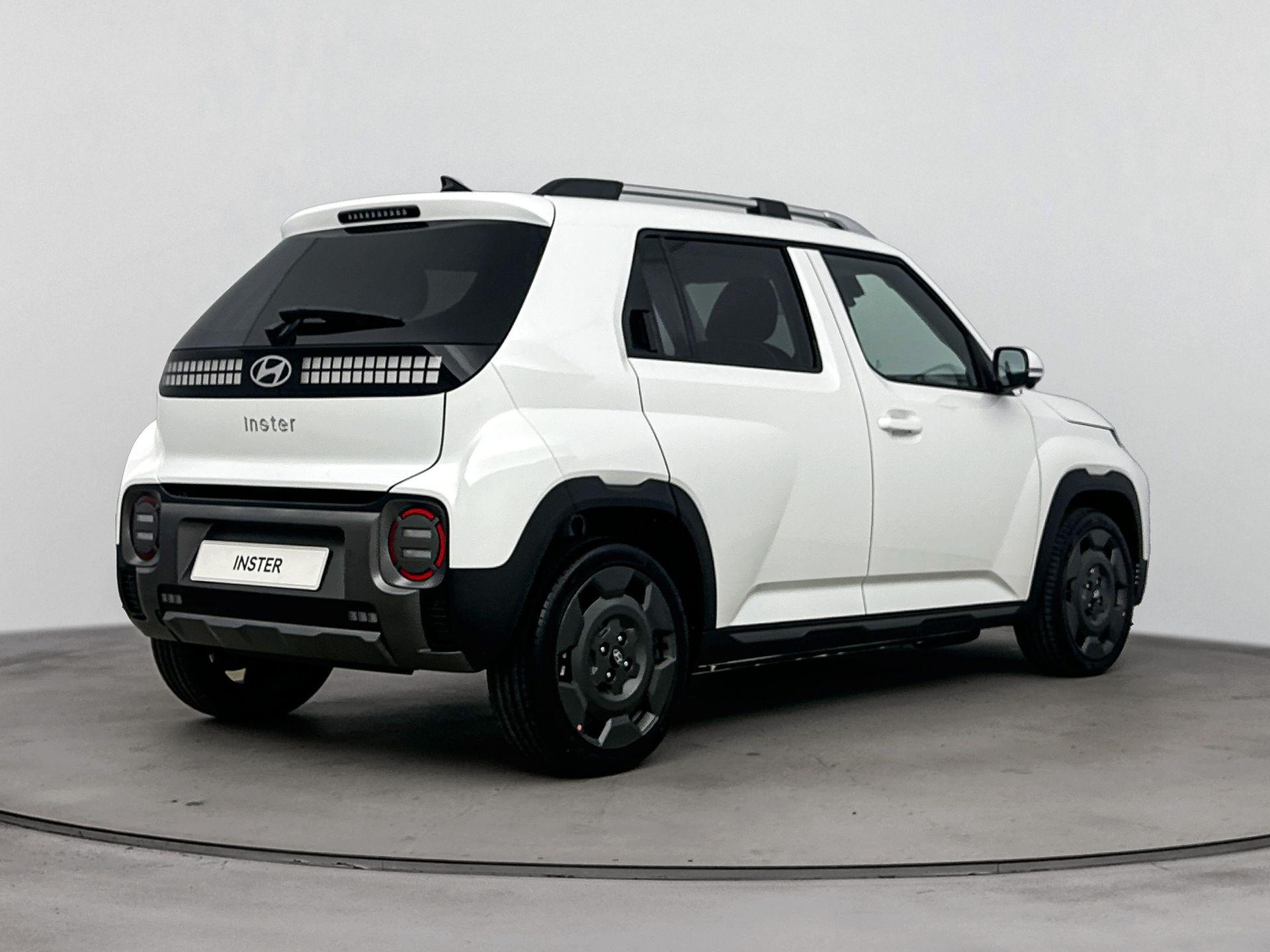 Hyundai Inster Cross Sky Plus 49 kWh - Afbeelding 2