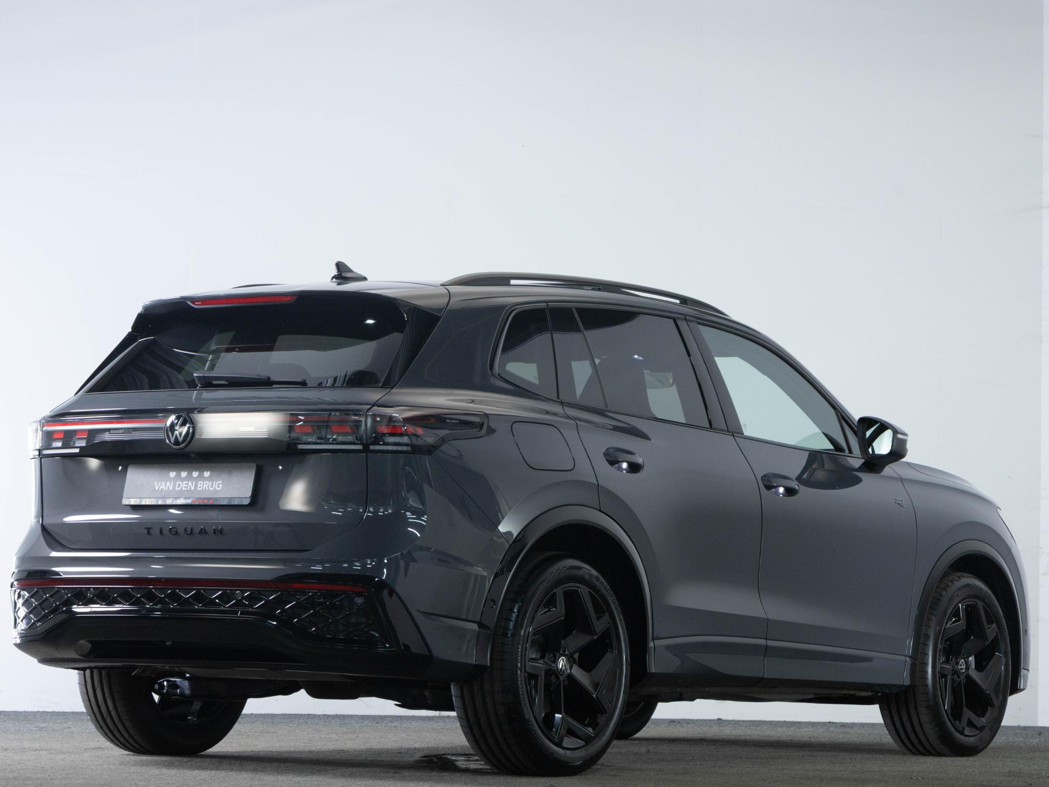 Volkswagen Tiguan R-Line 1.5 eTSI 150 PK DSG - Afbeelding 2