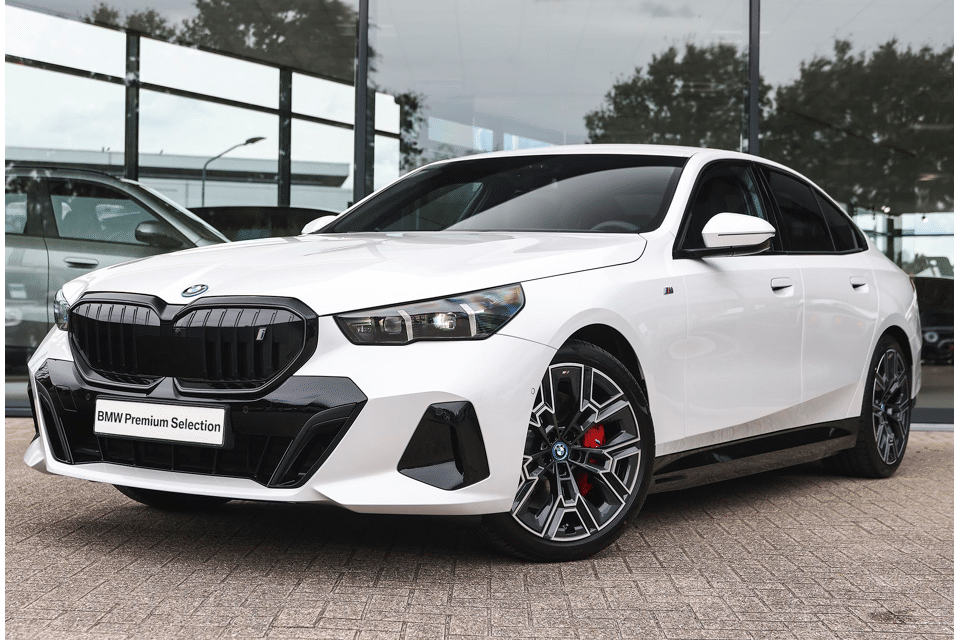 BMW i5 eDrive40 High Executive M Sport - Afbeelding 1