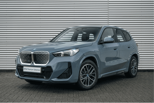 BMW iX1 eDrive20 High Executive M Sport