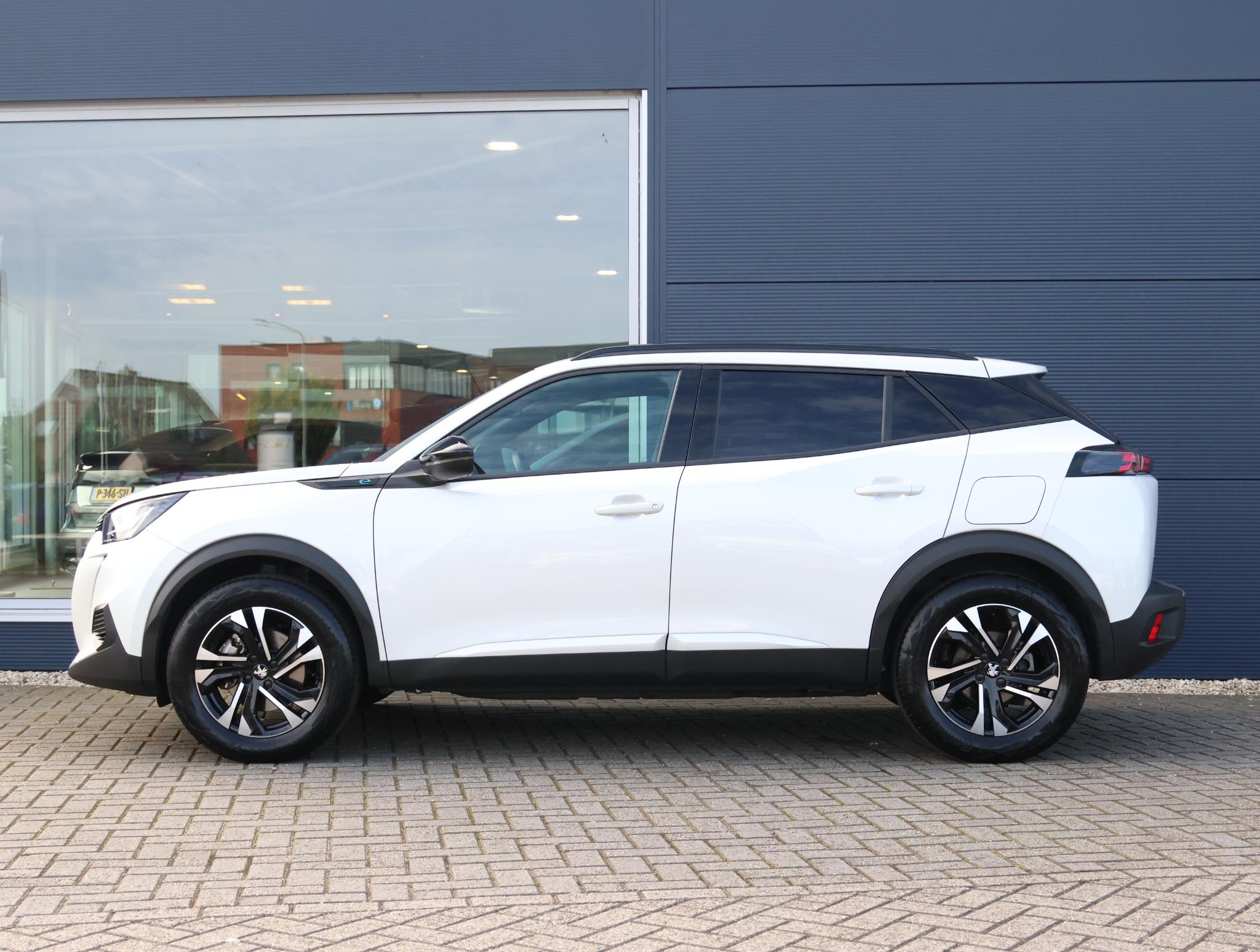 Peugeot e-2008 EV Allure 50 kWh - Afbeelding 4
