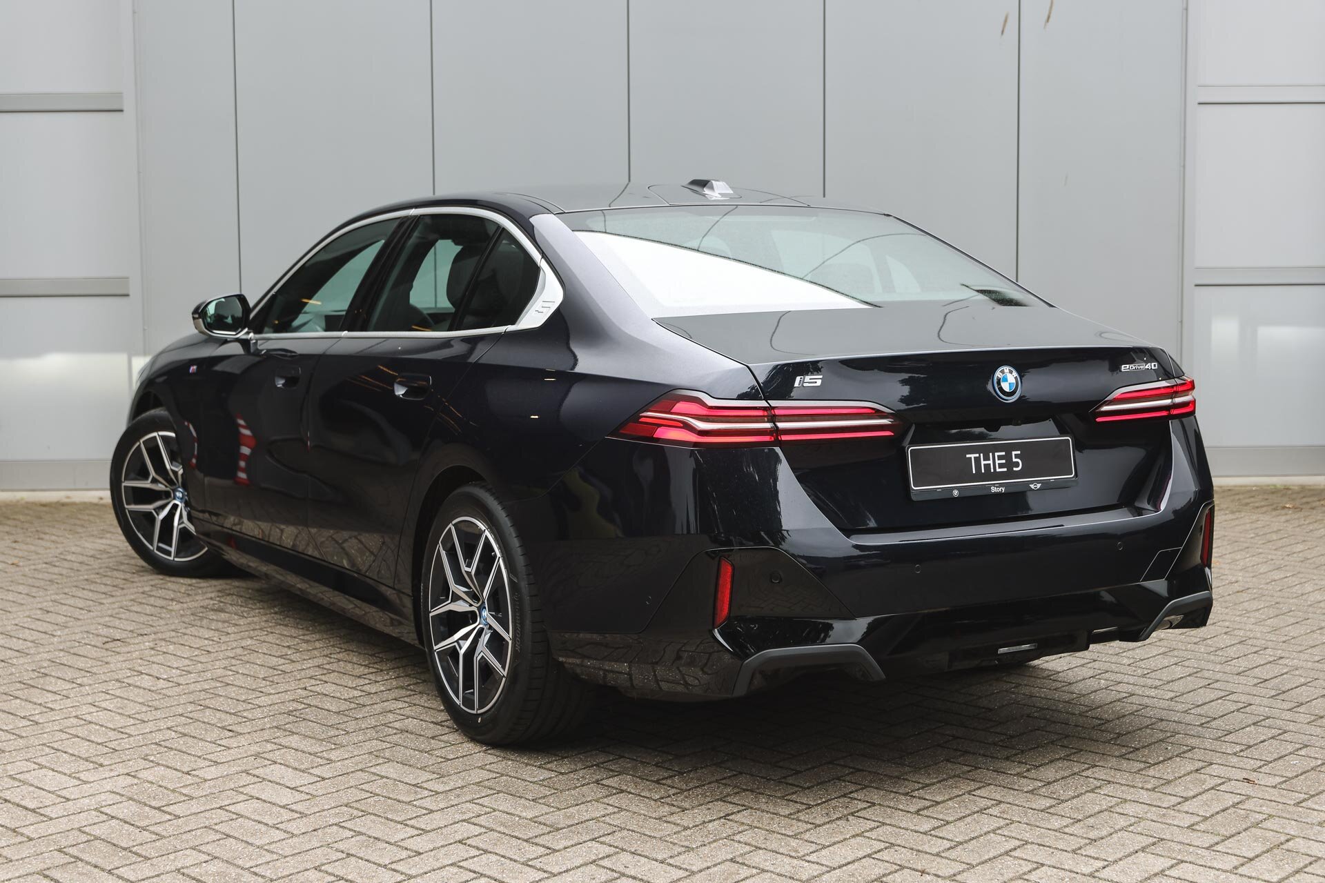 BMW i5 eDrive40 M Sport - Afbeelding 2