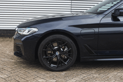 BMW 5 Serie Touring 530e High Executive M Sport Automaat - Afbeelding 5