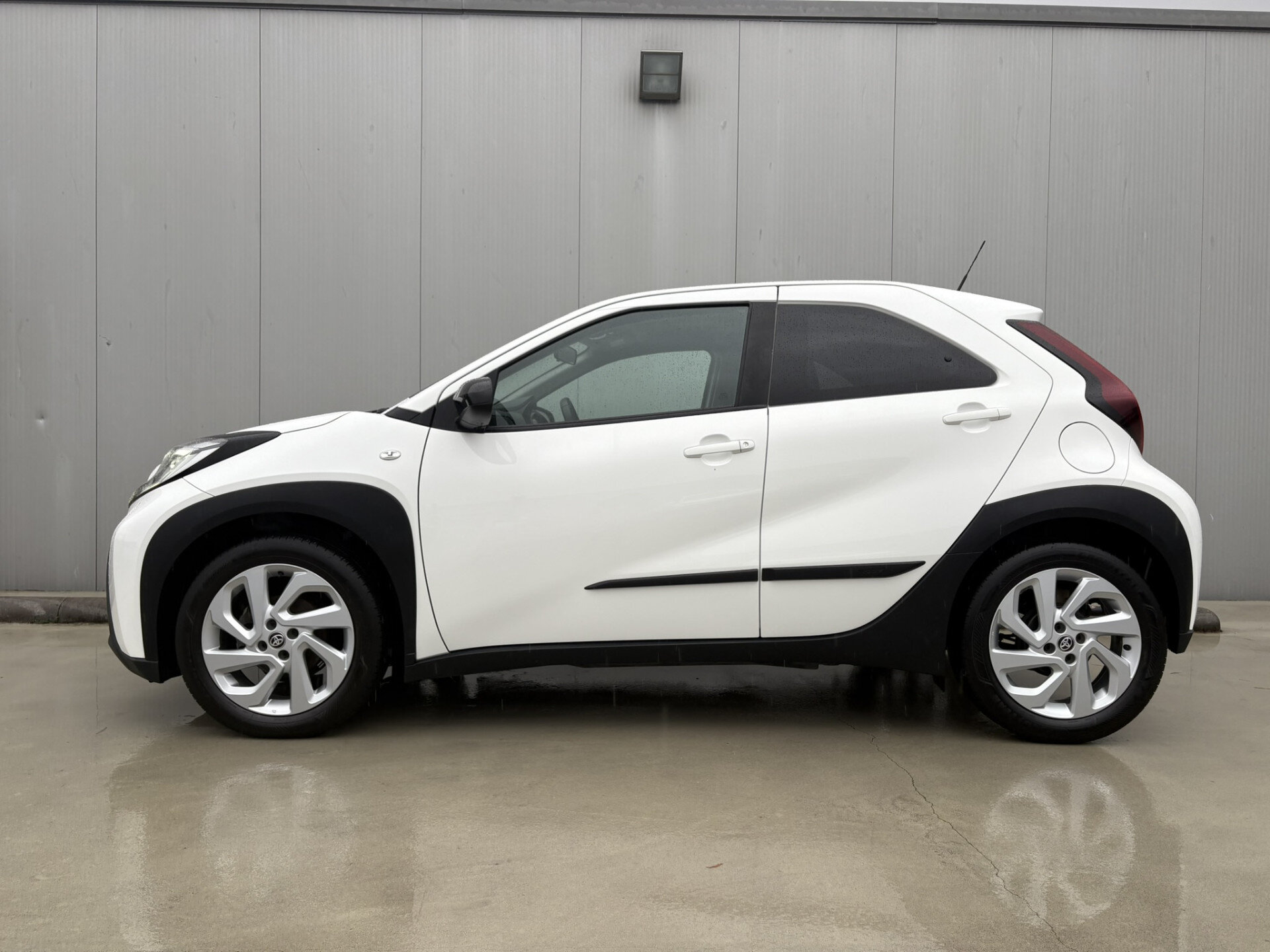 Toyota Aygo X 1.0 VVT-i MT first - Afbeelding 3