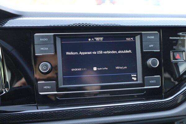 Apple Carplay/Android Auto