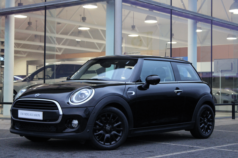 MINI Cooper Classic Automaat - Afbeelding 1