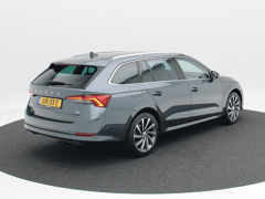 Škoda Octavia Combi 1.4 TSi iV 204 Pk Automaat PHEV Business Edition+ - Afbeelding 2