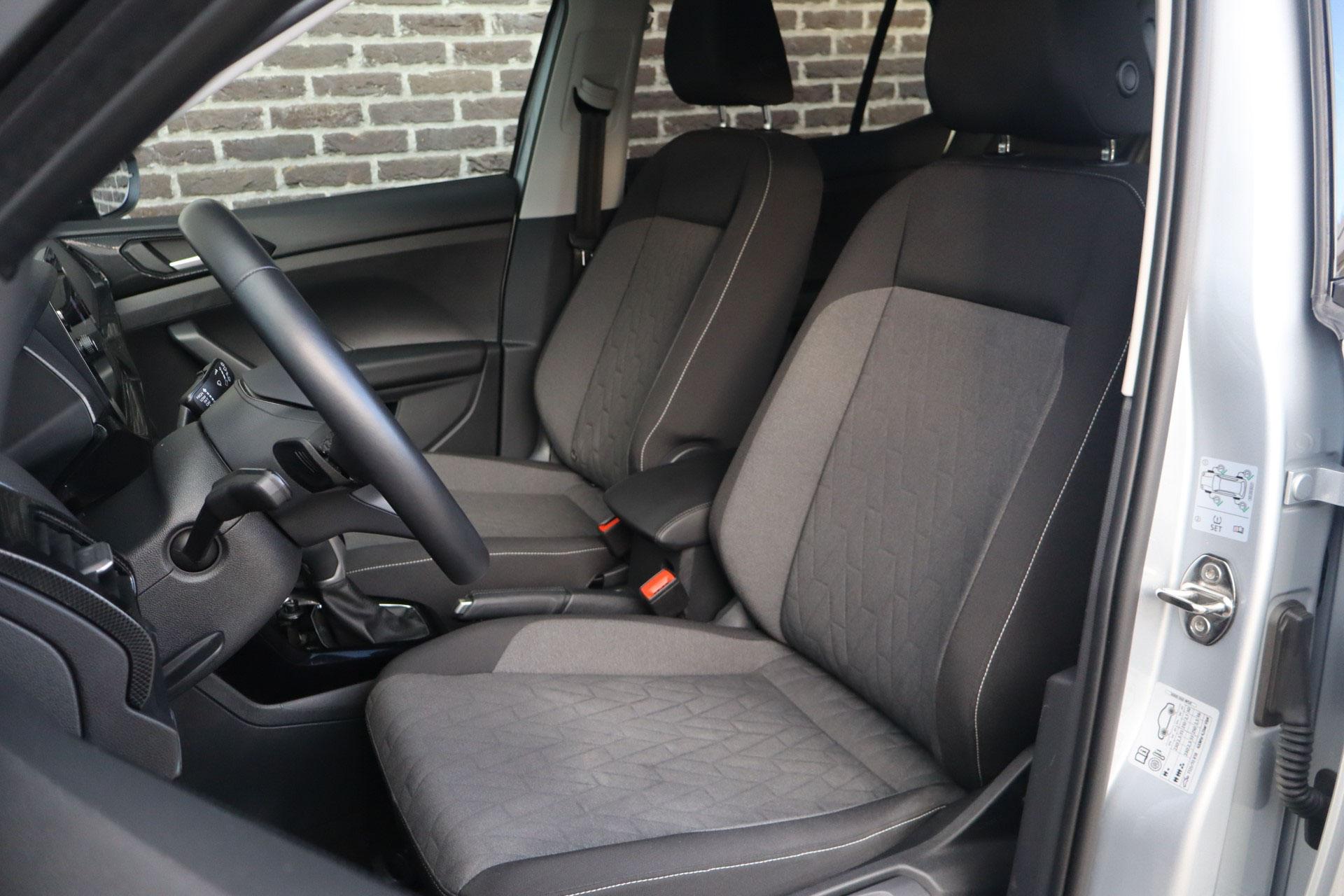 Volkswagen T-Cross 1.0 TSI 115pk DSG Life Edition - Afbeelding 4