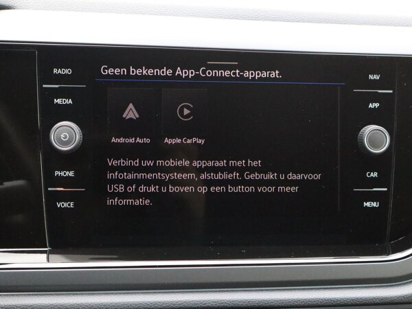 Apple Carplay/Android Auto