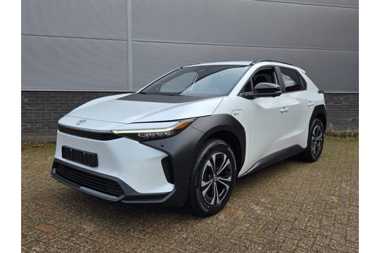 Toyota bZ4X Dynamic 71 kWh, Demonstratie Auto
