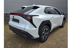 Toyota bZ4X Dynamic 71 kWh, Demonstratie Auto - Afbeelding 2