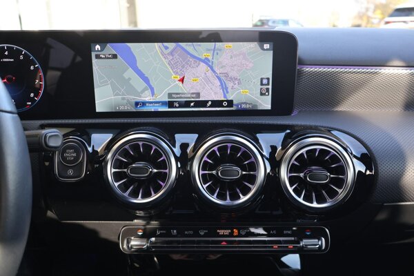 navigatiesysteem full map + hard disk