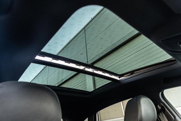 elektrisch glazen panorama-dak