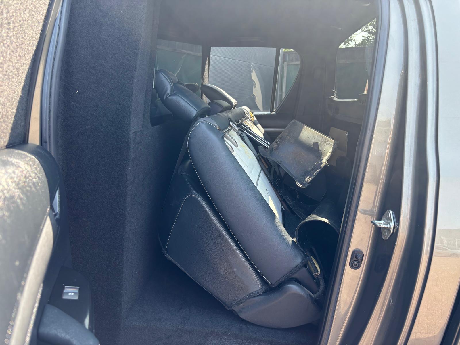 Toyota Hilux 2.8 D-4D Double Cab Invincible - Afbeelding 3