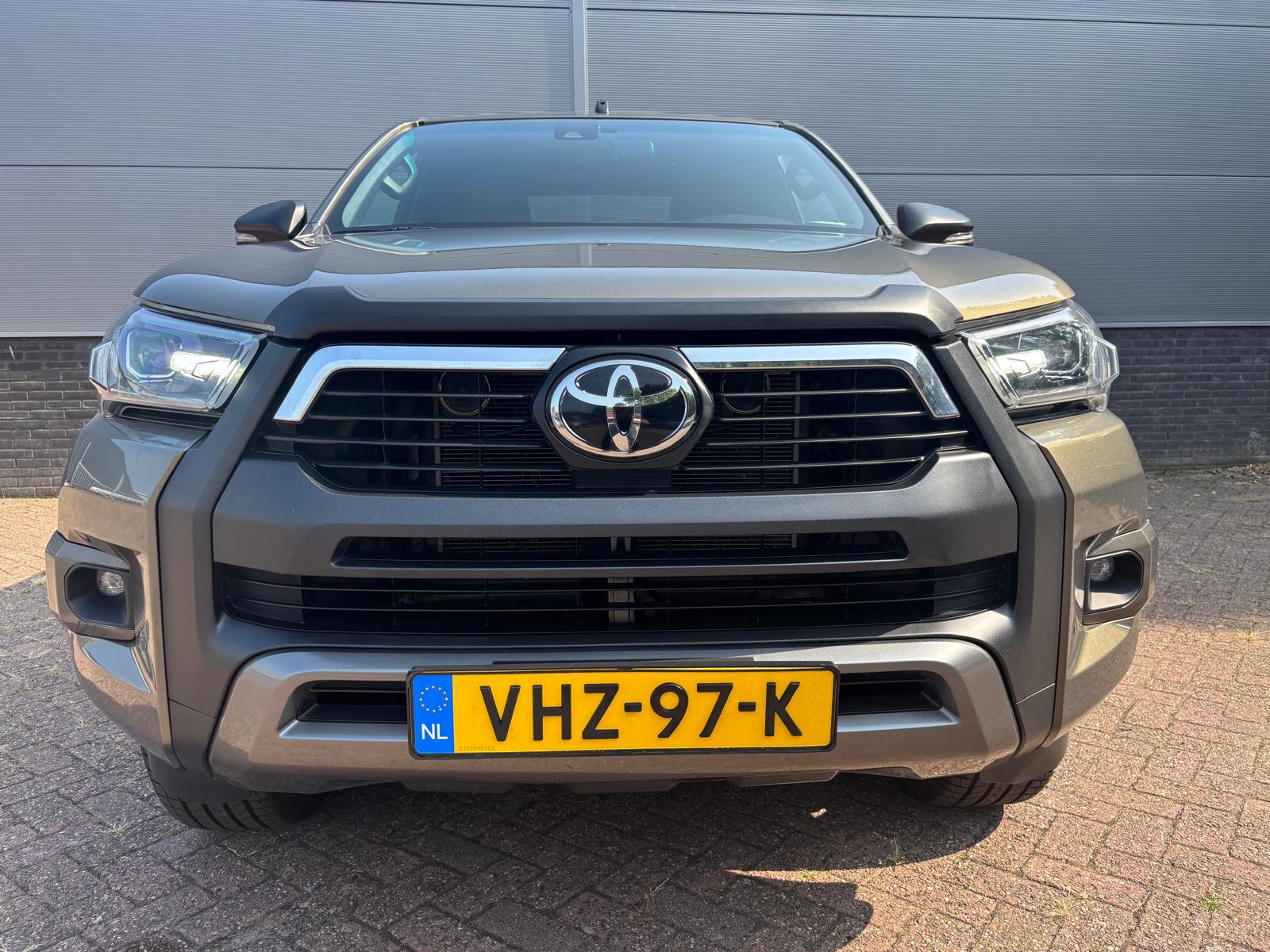 Toyota Hilux 2.8 D-4D Double Cab Invincible - Afbeelding 4