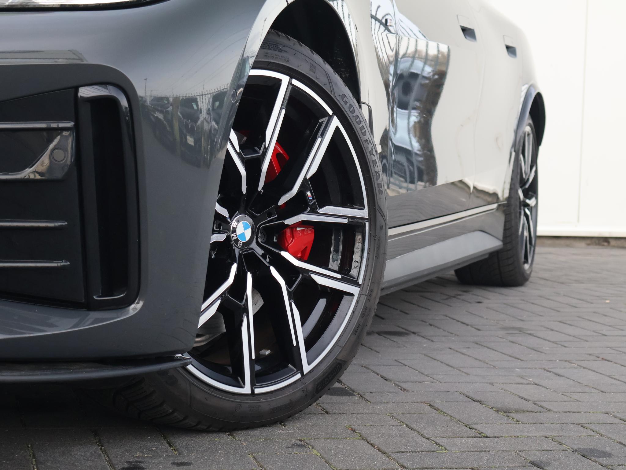 BMW i4 M50 84 kWh - Afbeelding 3