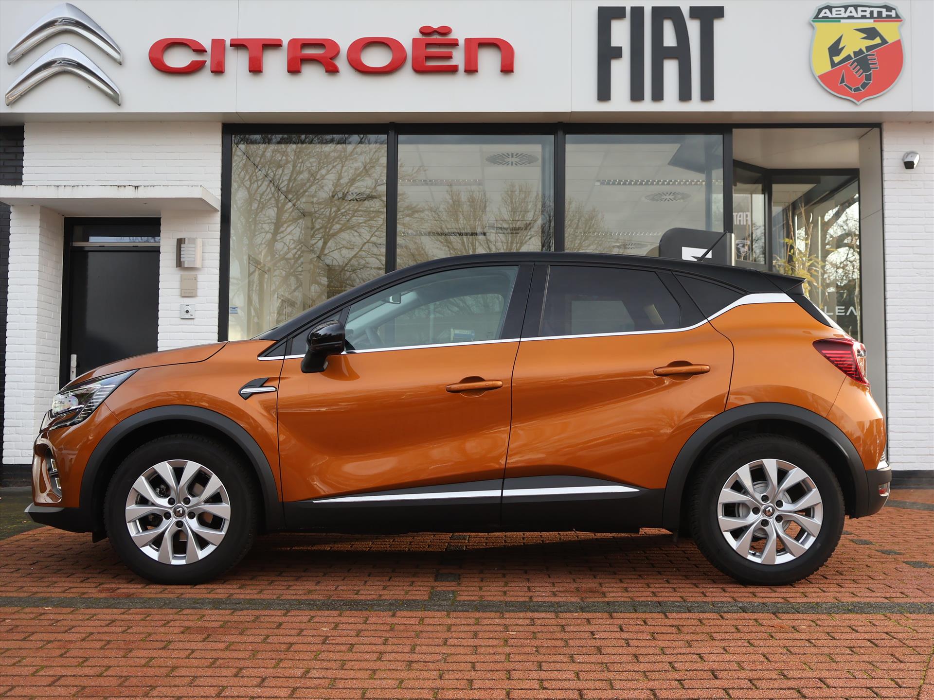 Renault Captur 1.0 TCe 90PK Intens, Rijklaarprijs | Camera | Trekhaak afn. | Mirror screen | Keyless Entry & Start - Afbeelding 2
