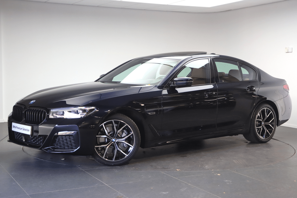 BMW 5 Serie 530e High Executive M Sport Automaat - Afbeelding 1