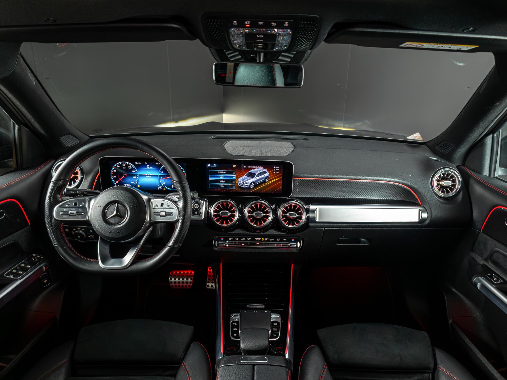 Mercedes-Benz GLB 180 Business Solution AMG - Afbeelding 3