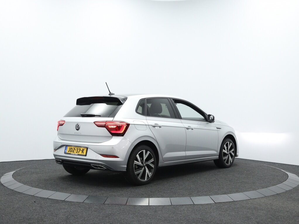 Volkswagen Polo 1.0 TSI R-Line DSG | Navigatie | Camera | Climate control - Afbeelding 2