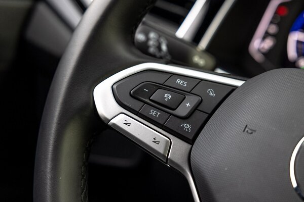 cruise control adaptief met Stop&Go en stuurhulp