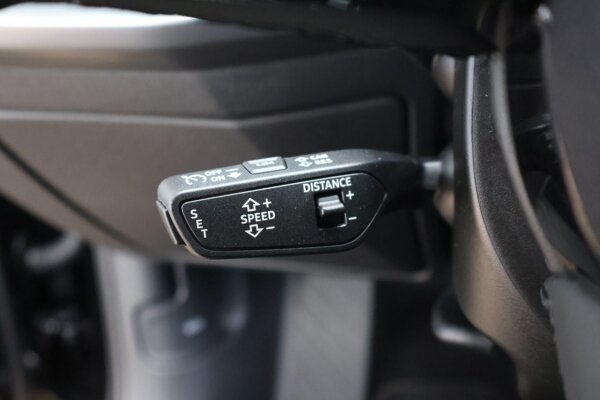cruise control adaptief met Stop&Go cruise control adaptief met Stop&Go