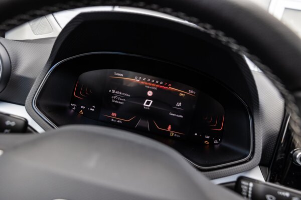 volledig digitaal instrumentenpaneel