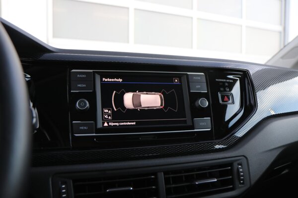 parkeersensor voor en achter parkeersensor voor en achter