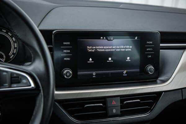 Apple Carplay/Android Auto
