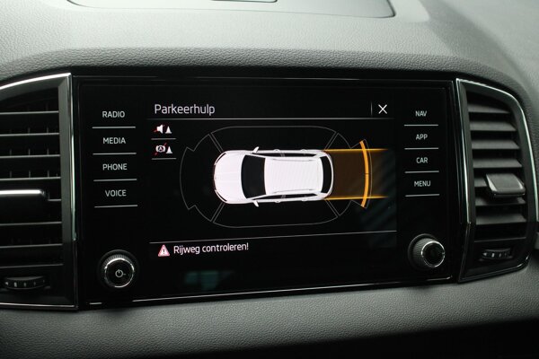parkeersensoren voor & achter parkeersensoren voor & achter