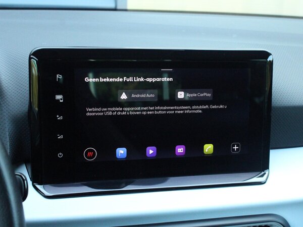 Apple Carplay/Android Auto