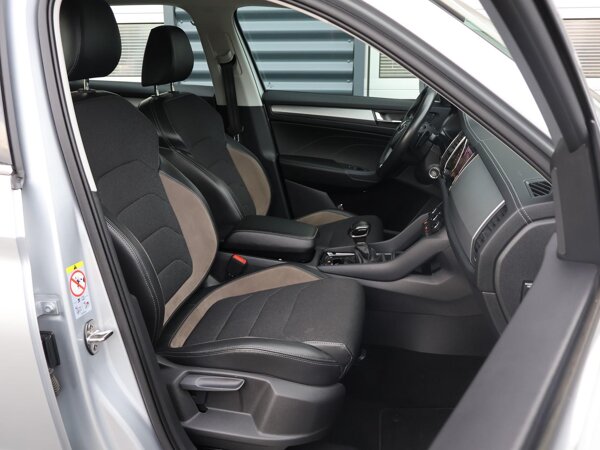 lederen/stof bekleding