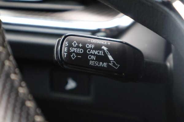 cruise control adaptief met Stop&Go cruise control adaptief met Stop&Go