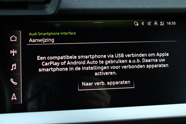 Apple Carplay/Android Auto