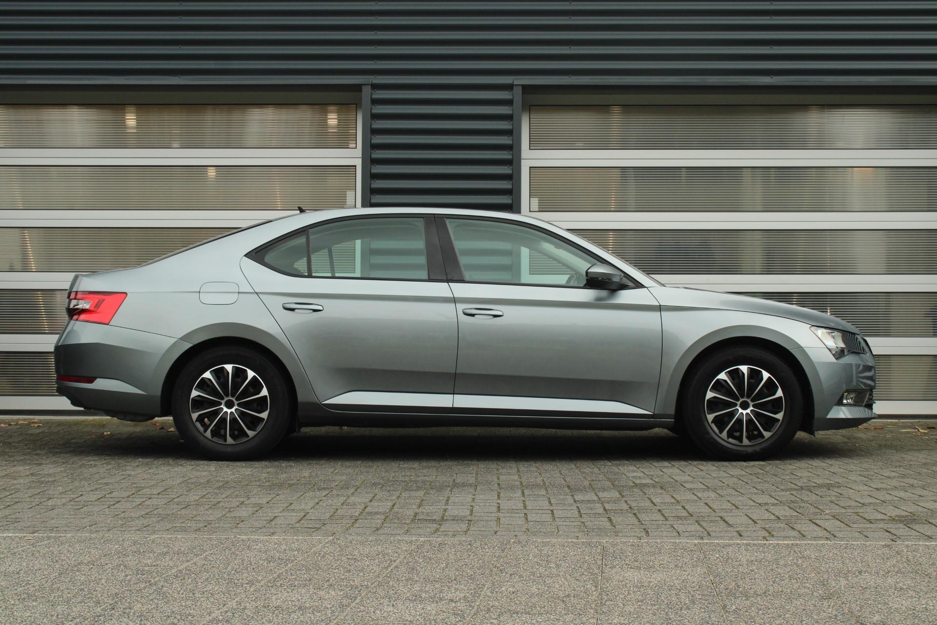 Skoda Superb 1.5 TSI 150pk Ambition - Afbeelding 3