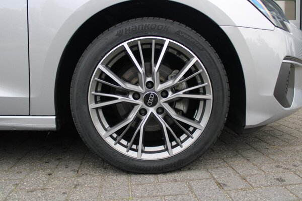 Velgen, 16 inch gegoten lichtmetaal "5-dubbelarm"-design