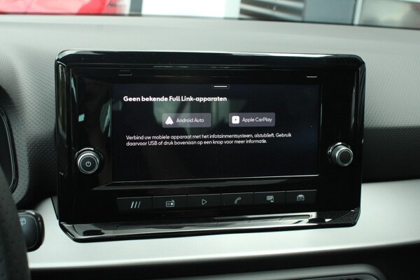 Apple Carplay/Android Auto