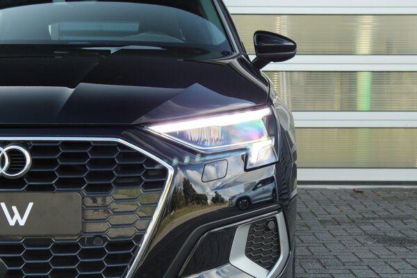 Full LED-koplampen inclusief LED achterlichten