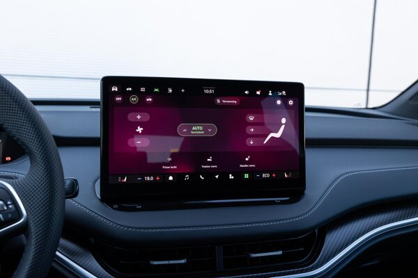 electronic climate controle