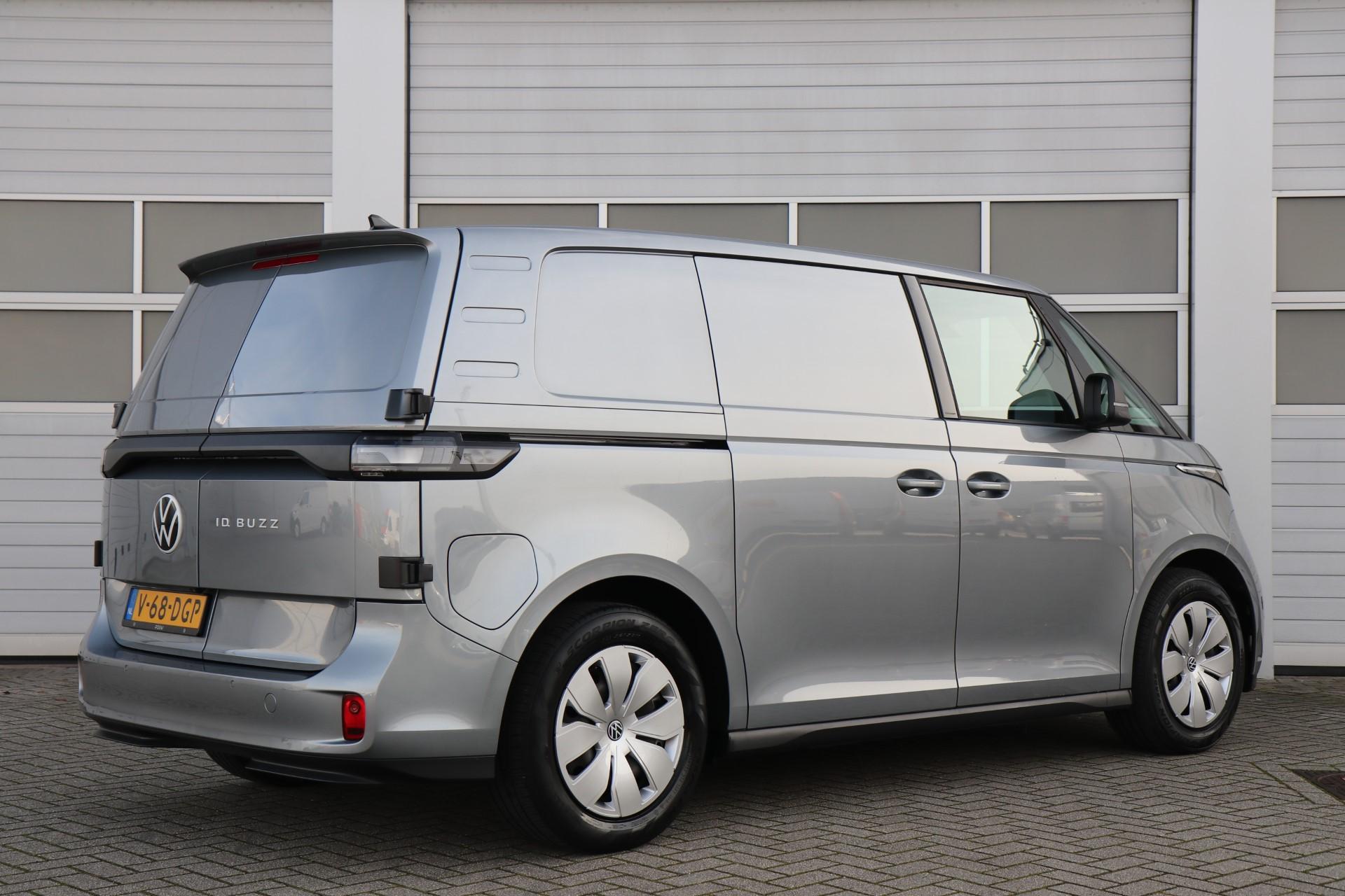 Volkswagen ID. Buzz Cargo 204pk 77 kWh - Afbeelding 2
