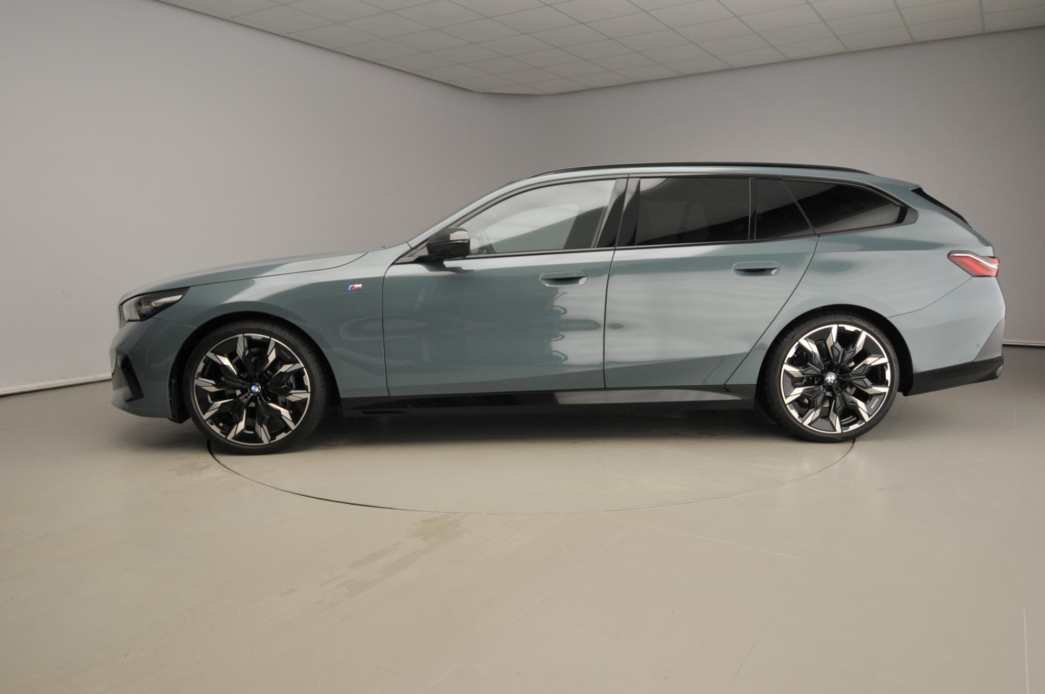 BMW 5 Serie Touring 540d xDrive - Afbeelding 2