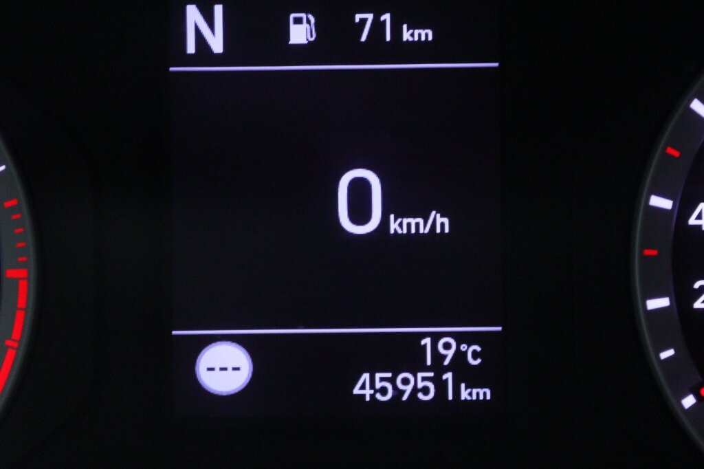 Hyundai i10 1.0 Comfort Smart | Automaat | Navigatie | Trekhaak - Afbeelding 4