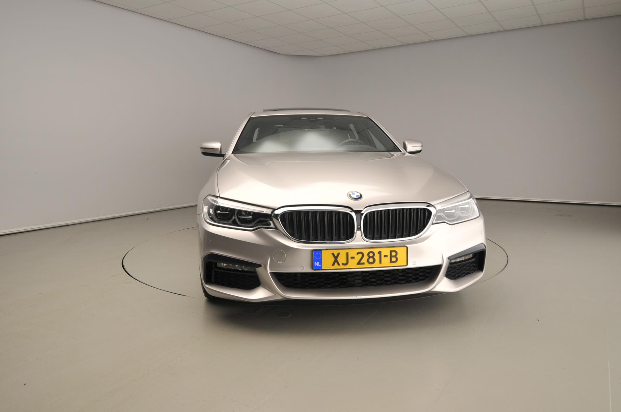 BMW 5 Serie Sedan 530e - Afbeelding 5